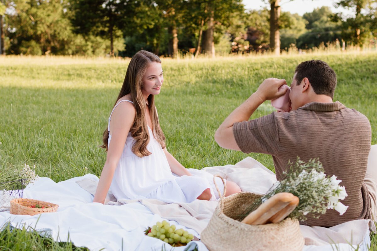 Candid Picnic Photography