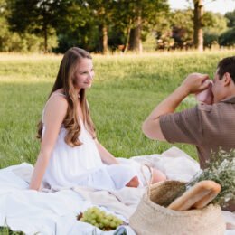 Why Lifestyle Photography is Different (And Why It Matters for Your Memories)