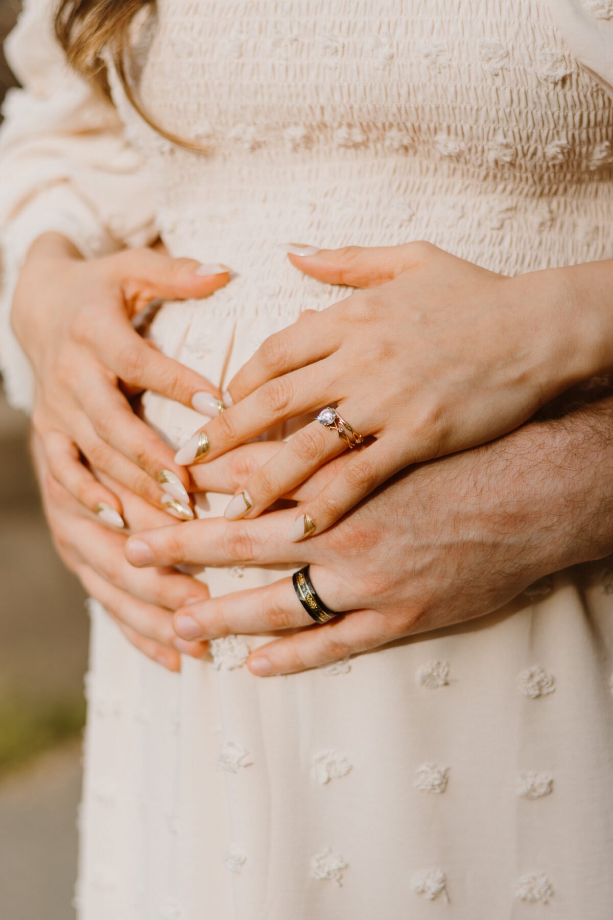 Outdoor Detailed Maternity Photography
